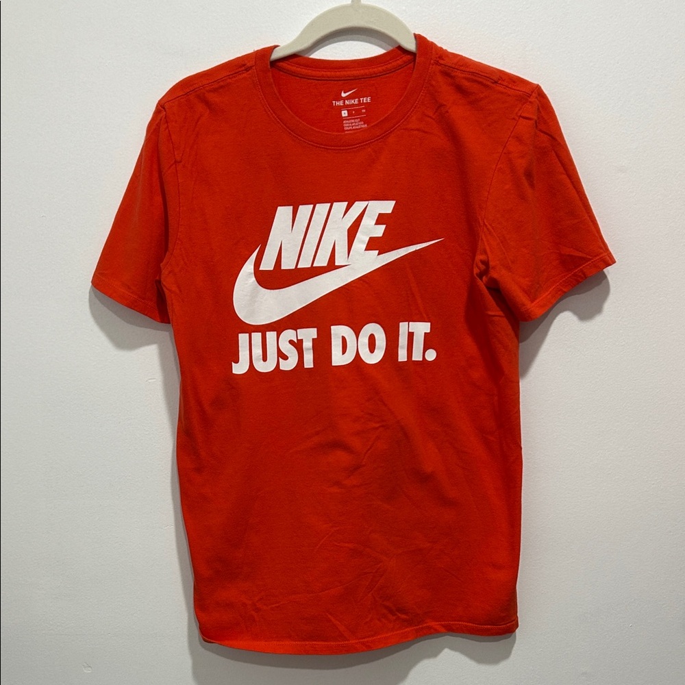 Nike Red Graphic 'Just Do It' Tee